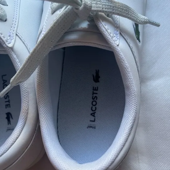 Lacoste Women's Straightset Leather White Leather Sneakers Silver Lace Comfort