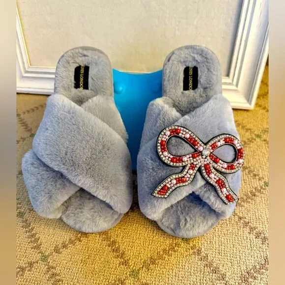 Laines London Classic Slippers with beautiful detailed bow 8.5