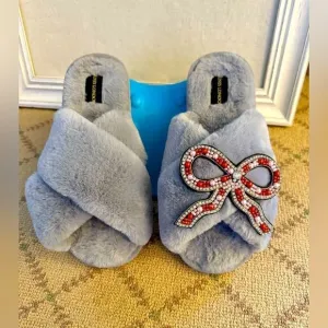 Laines London Classic Slippers with beautiful detailed bow 8.5
