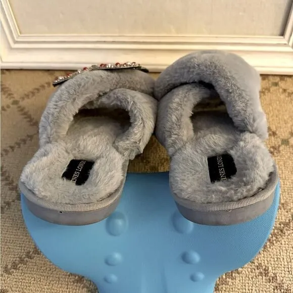 Laines London Classic Slippers with beautiful detailed bow 8.5