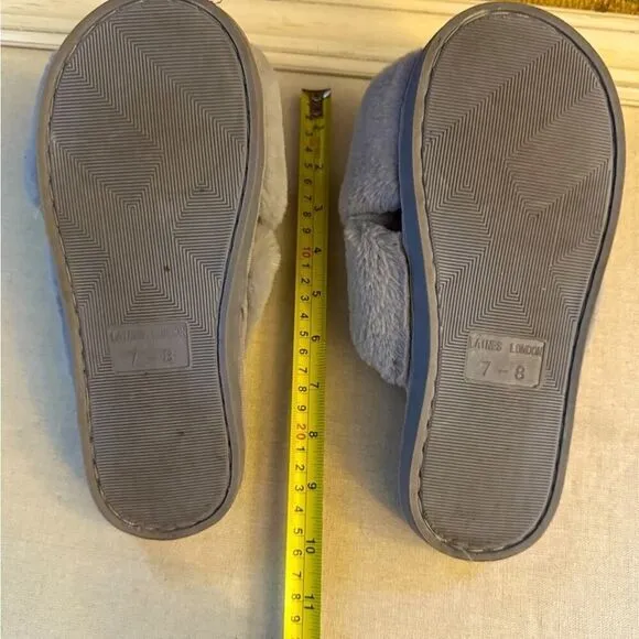 Laines London Classic Slippers with beautiful detailed bow 8.5