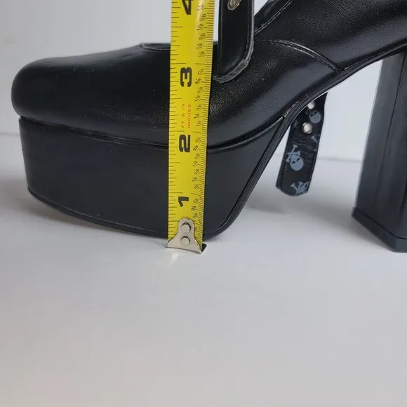 LAMODA Platform Mary Janes Block Heel Ankle Strap Skull Goth Shoes Sz 7