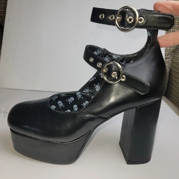 LAMODA Platform Mary Janes Block Heel Ankle Strap Skull Goth Shoes Sz 7