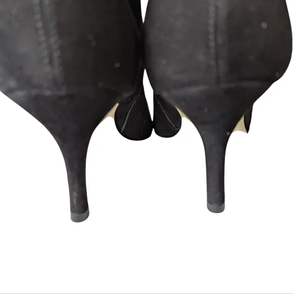 Larroudé's Mini Kate Elegant Black Ankle Boots...Size 10
