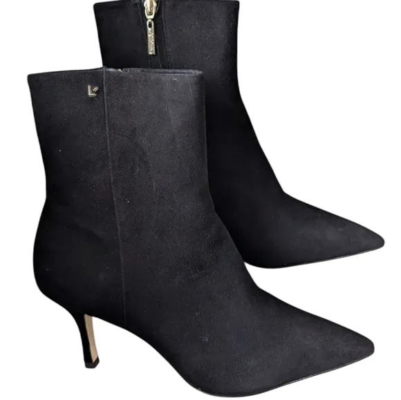 Larroudé's Mini Kate Elegant Black Ankle Boots...Size 10