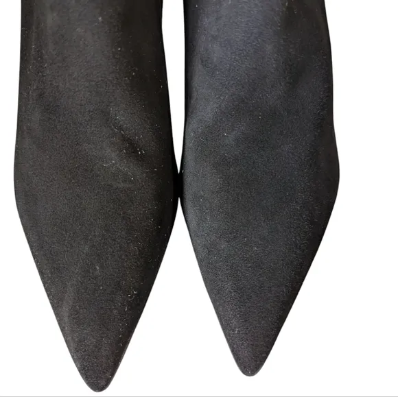 Larroudé's Mini Kate Elegant Black Ankle Boots...Size 10