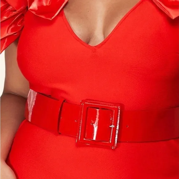Latiste | Plus Size Short Sleeve Red Mini Dress