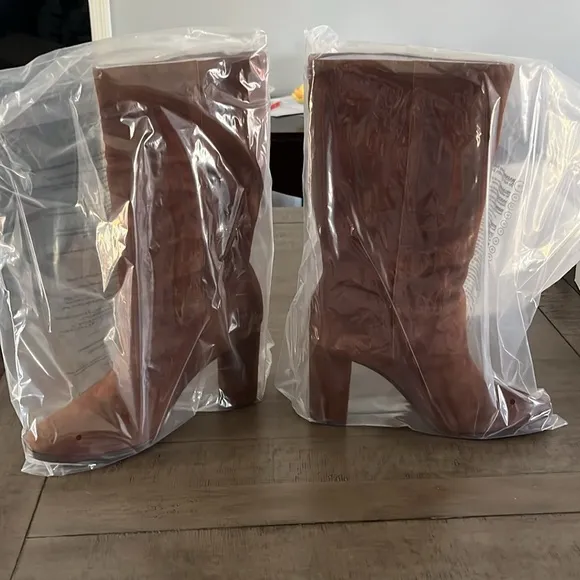 Lauren Ralph Lauren Artizan I| Mid-ShaftBoots-NWT