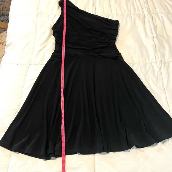 Lauren Ralph Lauren Black One Shoulder Fit and Flare Mini Dress  LBD  SZ 12 EUC