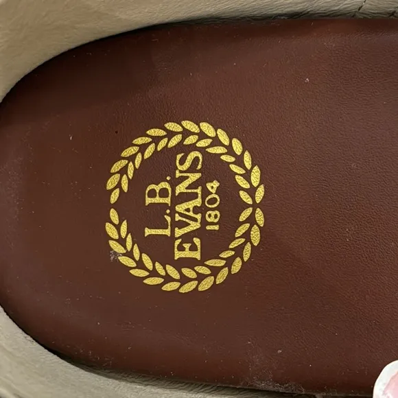 L.B. Evans Chicopee Leather Men’s Slippers in cognac size 11