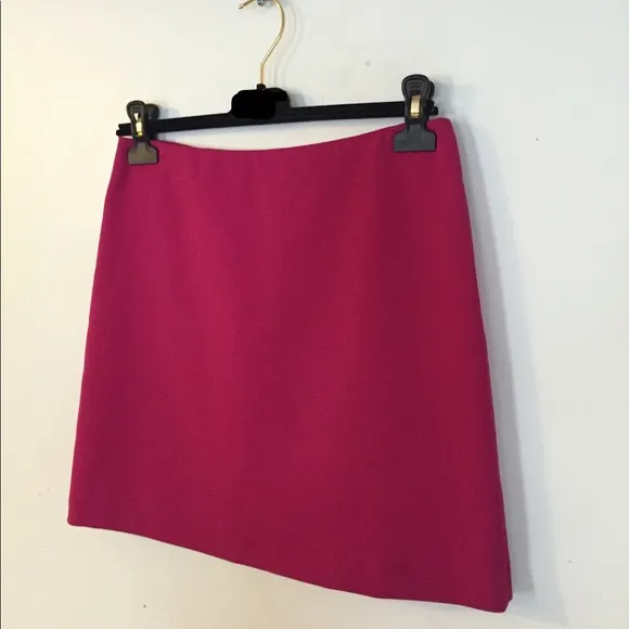 Le Group Mini Skirt NWOT Dark Fuchsia