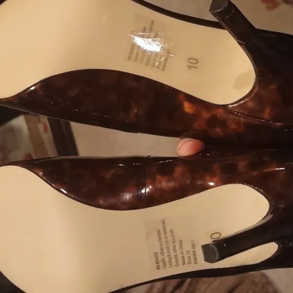 Leopard, tortoise brown patent shoes, banana Republic peep toe heel shoes, 10