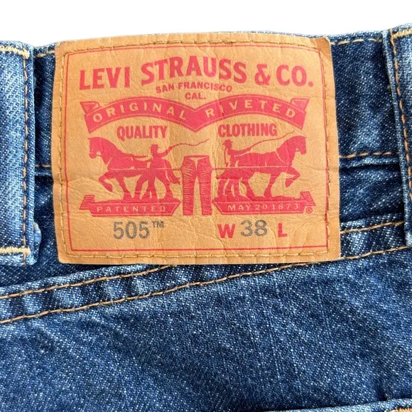 Levi’s 505 Blue Jean Shorts Regular Fit Medium Wash Denim Mens Size W38