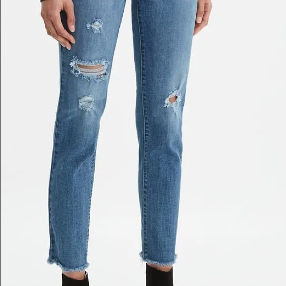 LEVI’S Boyfriend Mid-Rise Jeans NWT Sz 8/ 29
