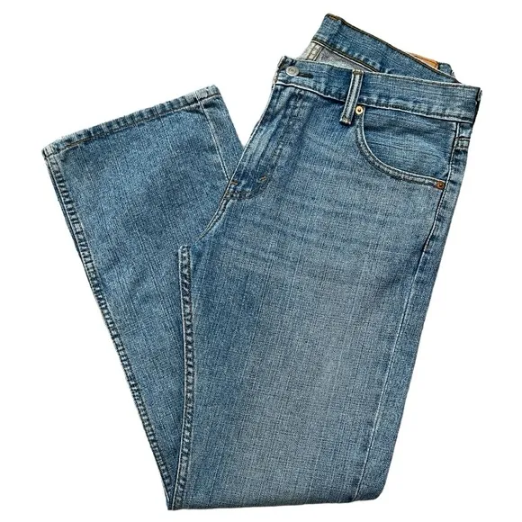 Levi’s Jeans Sexy Fit 527 Authentic Red Tab Medium Light Wash Blue Size W33 L30