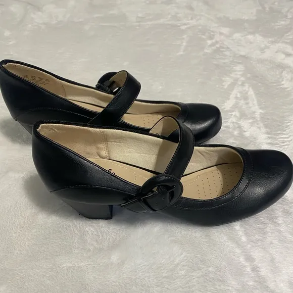 LifeStride Black Chunky Heel Mary Jane Shoes 9W