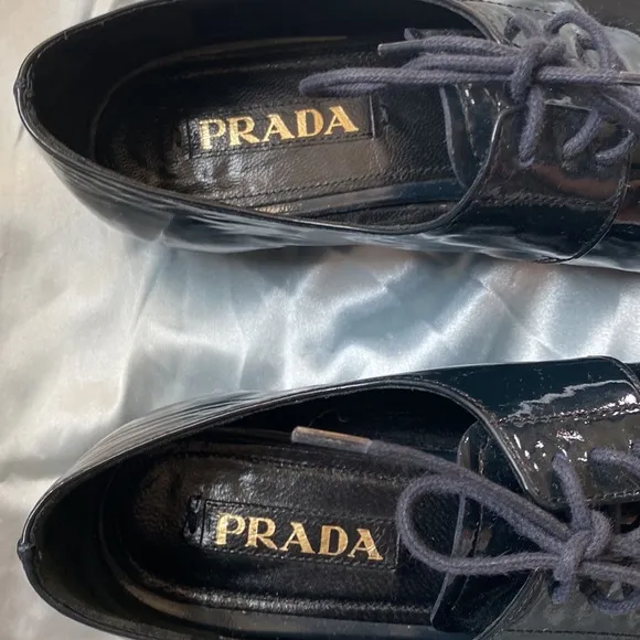 Like New Prada Patent Leather Jazz-style Shoes