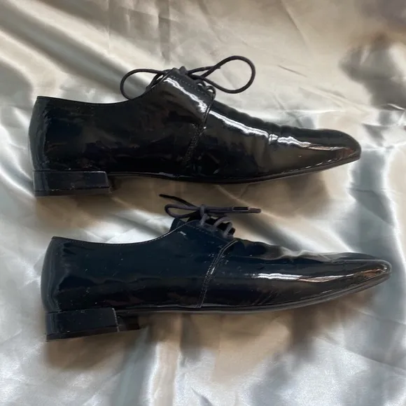 Like New Prada Patent Leather Jazz-style Shoes