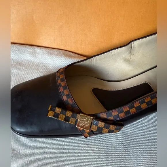 Louis Vuitton Vintage Women's Brown Leather Checkered Heel Shoes