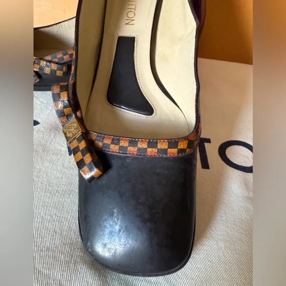 Louis Vuitton Vintage Women's Brown Leather Checkered Heel Shoes
