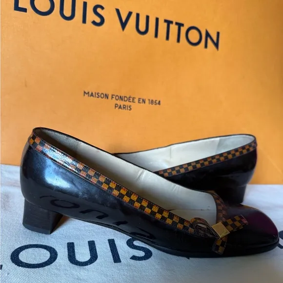 Louis Vuitton Vintage Women's Brown Leather Checkered Heel Shoes