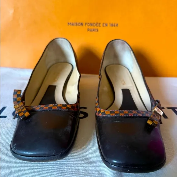 Louis Vuitton Vintage Women's Brown Leather Checkered Heel Shoes