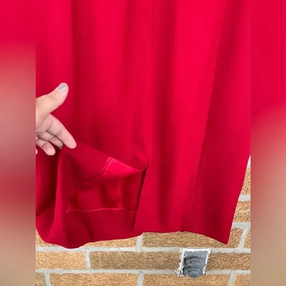 Lourdes Chávez red dress size 10