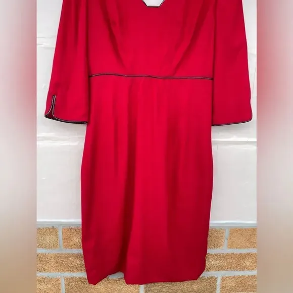 Lourdes Chávez red dress size 10