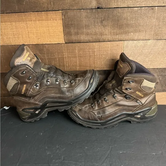 Lowa Renegade GTX Mid‎ Hiking Boots Men's Size 12 Brown Black Waterproof Comfort