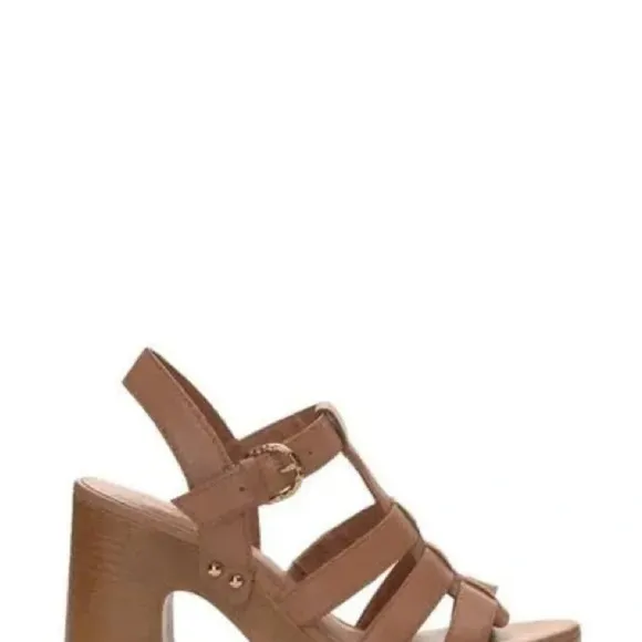 Lucky Brand Imana sz 10 Fisherman silhouette sandals featuring a strappy leather