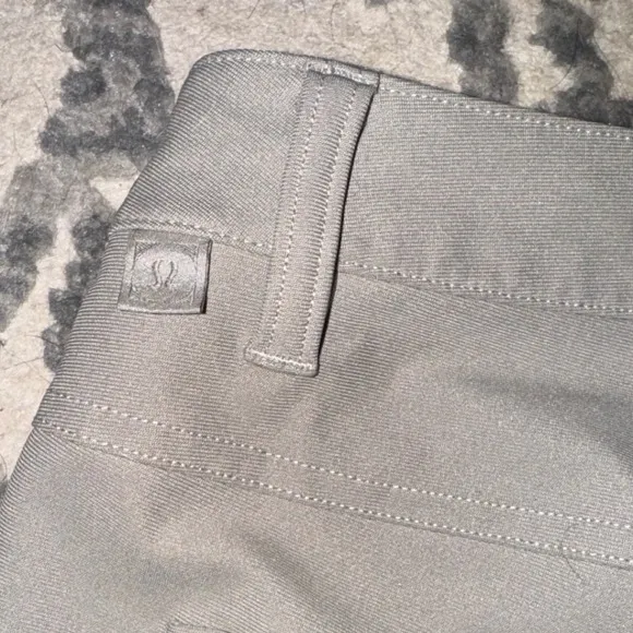 Lululemon ABC Slim Fit 5 Pocket Pant  Warpstreme Stretchy Khaki men's 30