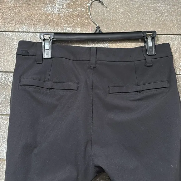 Lululemon Black Commission slim fit stretch dress pant size 30x32