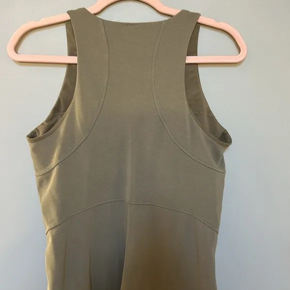 Lululemon Slim Fit Above Knee Artifact Brown Athletic Dress Size 10
