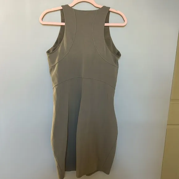Lululemon Slim Fit Above Knee Artifact Brown Athletic Dress Size 10