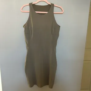 Lululemon Slim Fit Above Knee Artifact Brown Athletic Dress Size 10