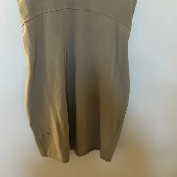 Lululemon Slim Fit Above Knee Artifact Brown Athletic Dress Size 10
