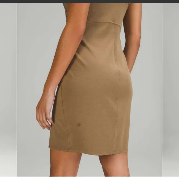 Lululemon Slim-Fit Above-Knee Dress Artifact Size 10