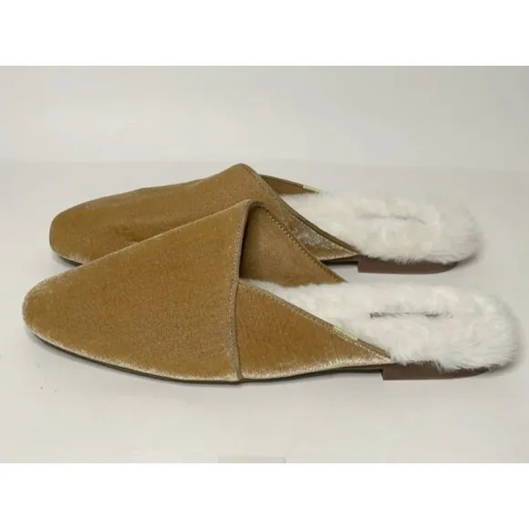 Luvons | Devon Luxe Memory Foam Slippers in Camel