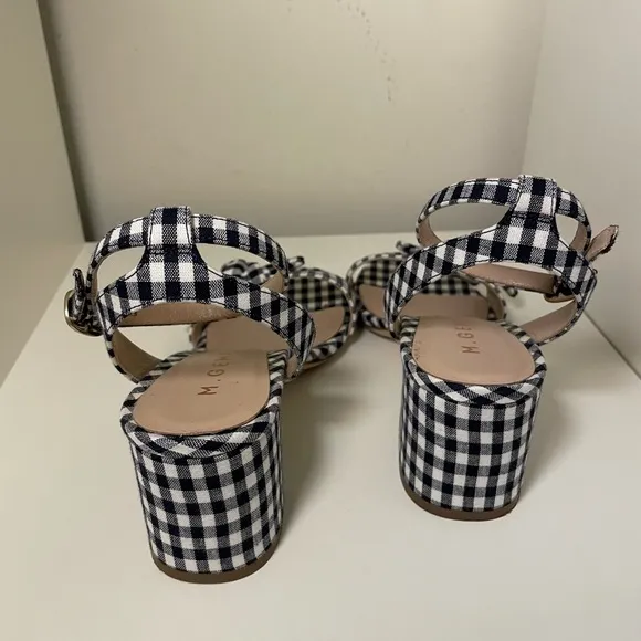 M. Gemi navy white gingham chunky low 2.5” heel dress up or down Italian sz 8