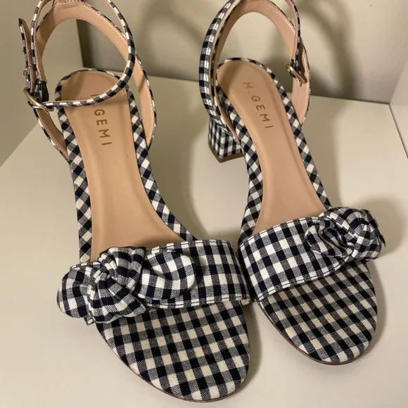 M. Gemi navy white gingham chunky low 2.5” heel dress up or down Italian sz 8