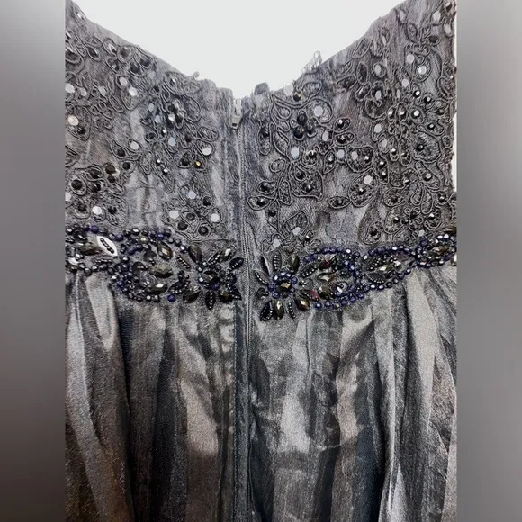 Mac Duggal Strapless Beaded Corset Prom Ball Gown Dress size 8