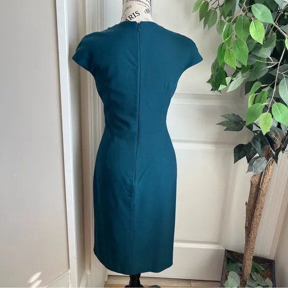 Magaschoni NY Wool Blend Embellished Cap Sleeve Sheath Dress Green Sz 4