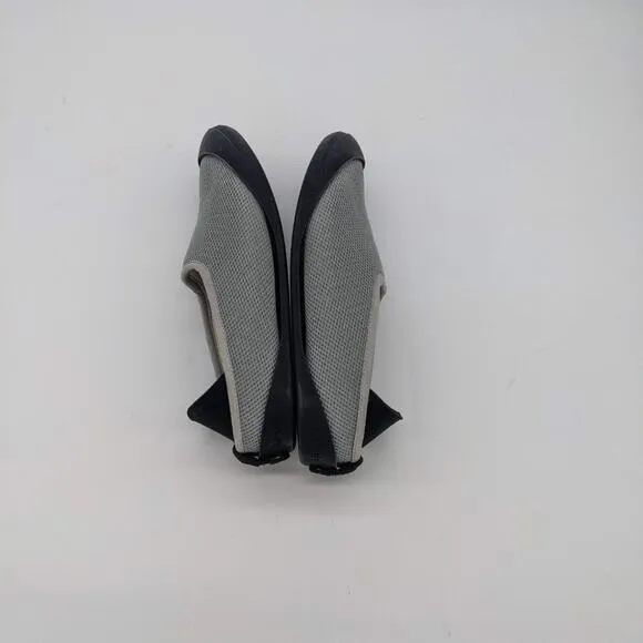 Mahabis Gray Lightweight Breathable Convertible Slip On Indoor Outdoor Shoe
