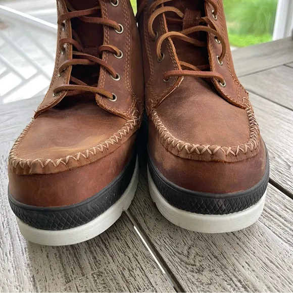 Manitobah Mukluks Waterproof Mesa Moc Toe Brown Leather Boots Men’s Size 10.5
