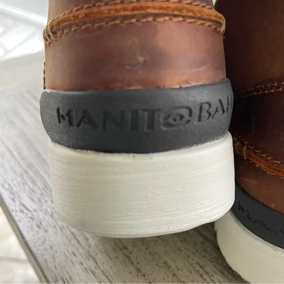 Manitobah Mukluks Waterproof Mesa Moc Toe Brown Leather Boots Men’s Size 10.5