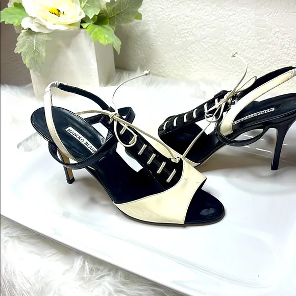 Manolo Blahnik Black and White Women's Heels