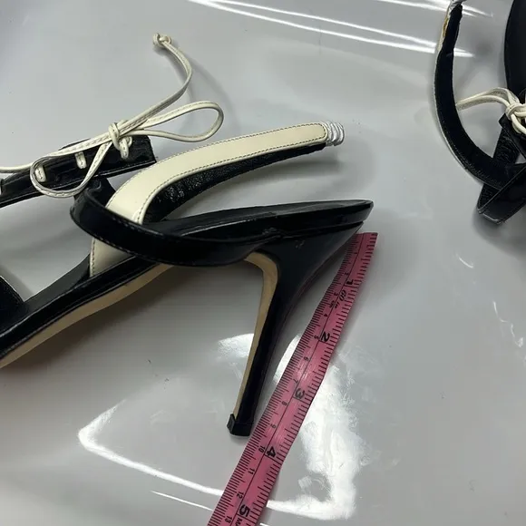Manolo Blahnik Black and White Women's Heels