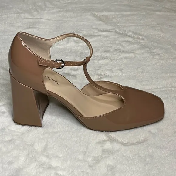 Marc Fisher CYRENE T-STRAP PUMP - Pre-Loved