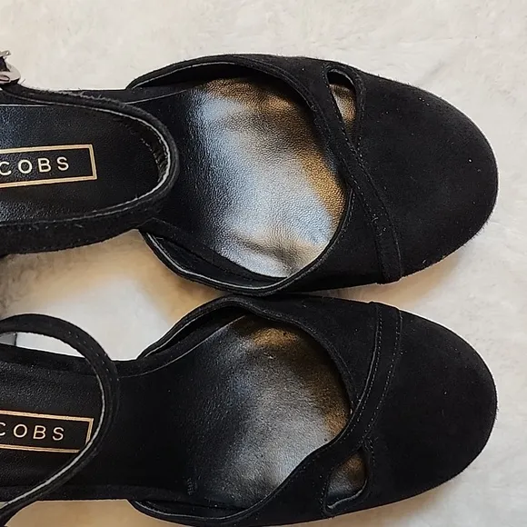 Marc Jacobs  Chunky  Platform Heels  Black Suede Size 8.5