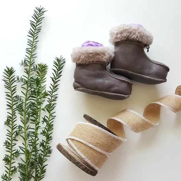 Melita Kid's Leather Sheepskin Slippers / Booties